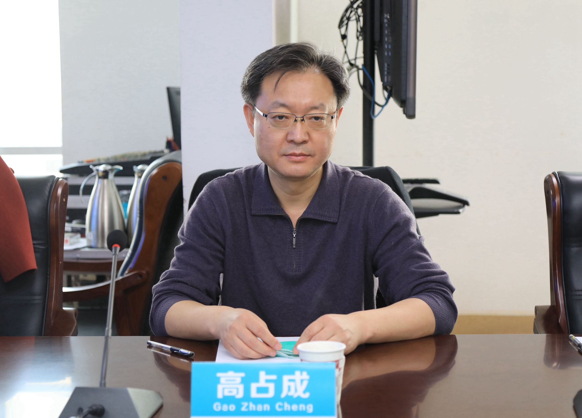 国家级专家高占成教授指导市中心医院呼吸科疑难病例讨论高效进行